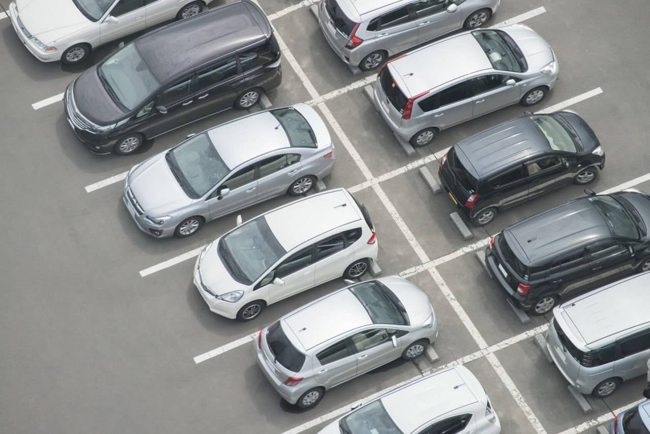 realty parking image